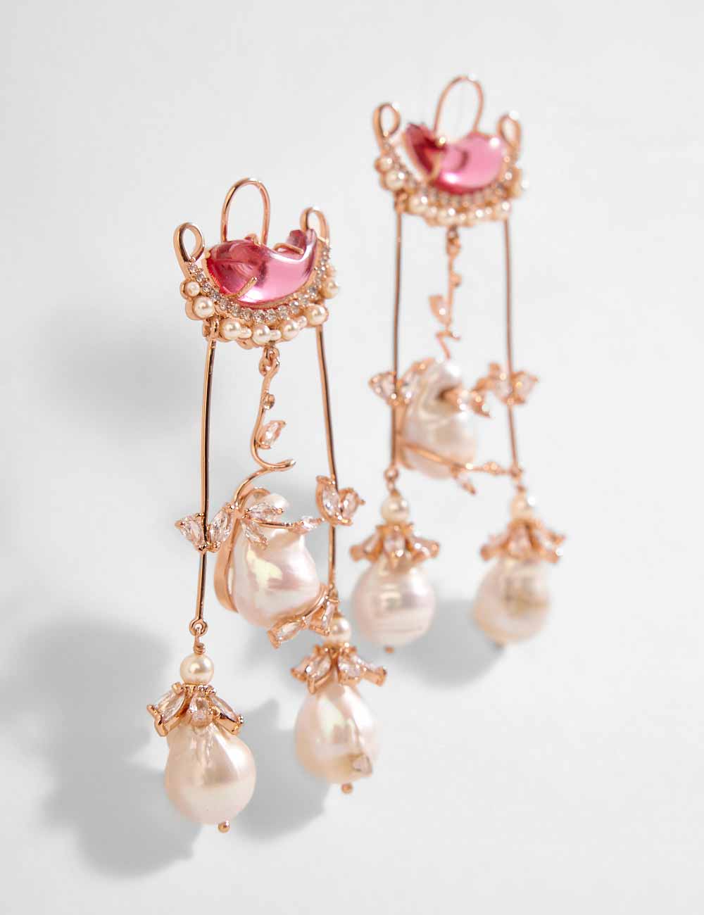 Le Cleo Dewdrop Earrings in Vintage Rose