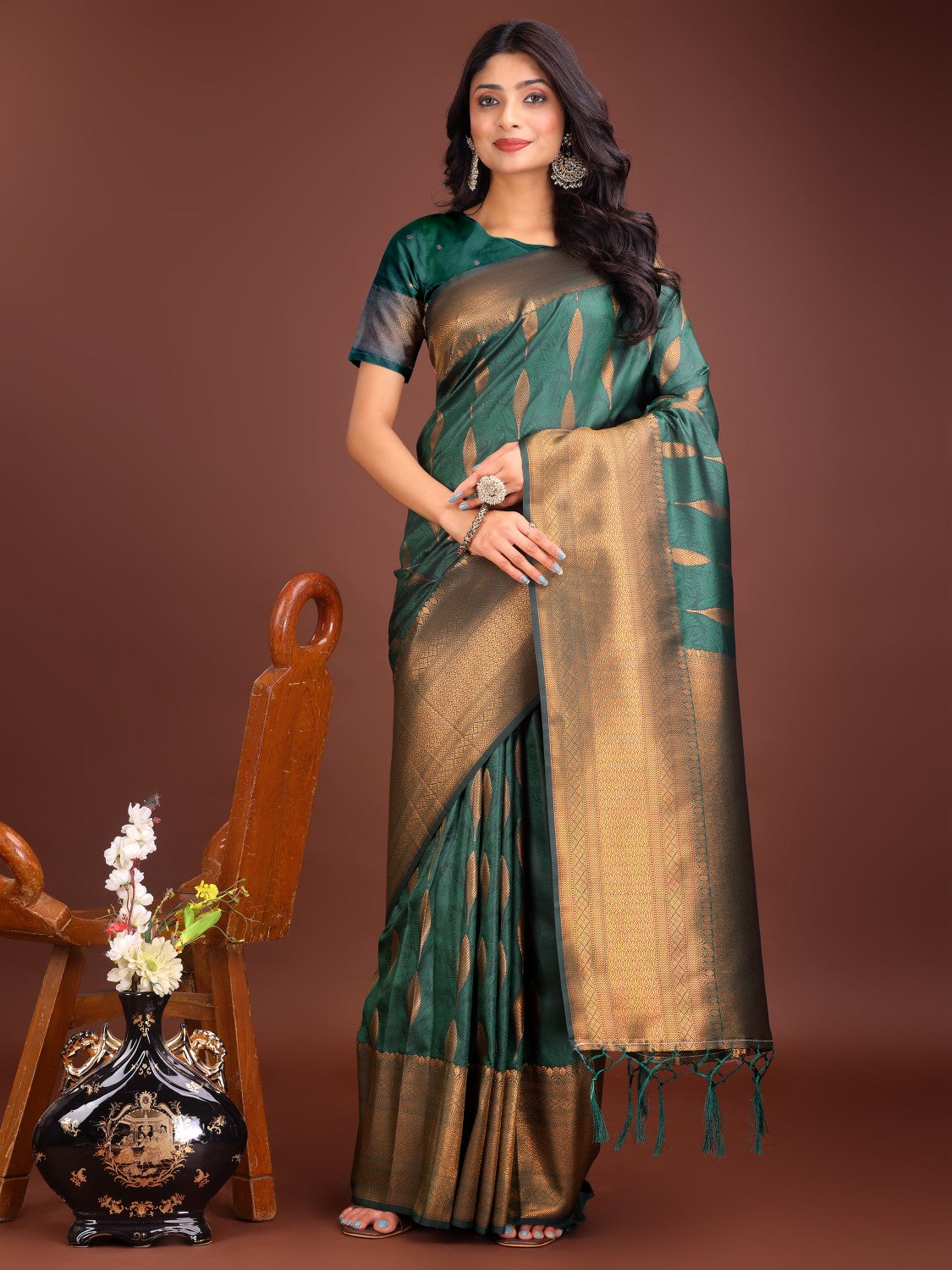 Anaita D Green Banarasi Silk Woven Saree With Blouse