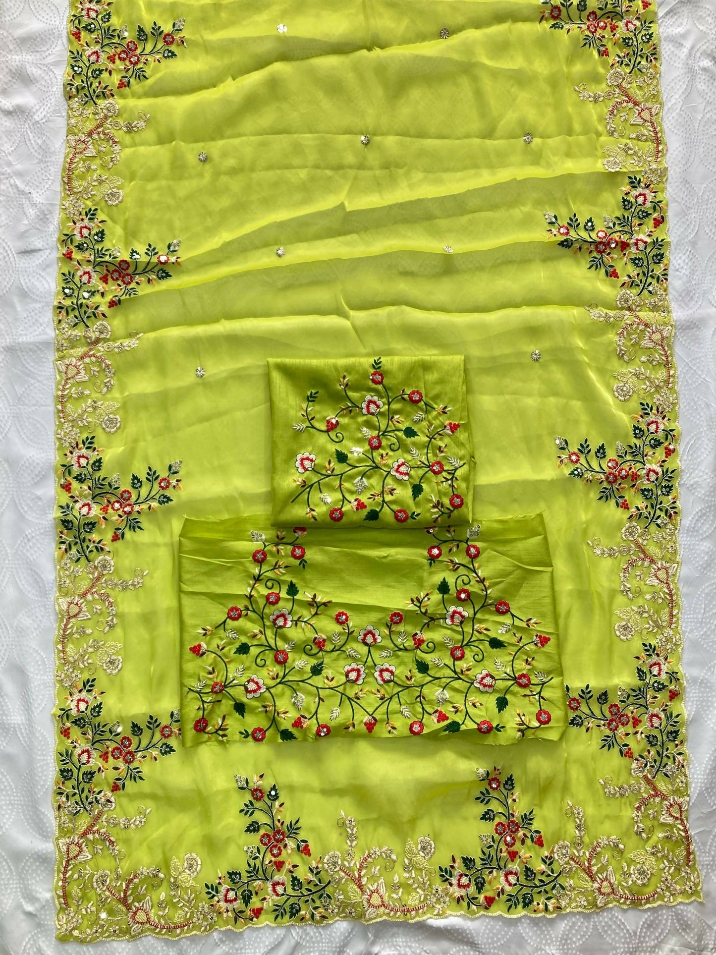 Teeya Creation New Stylish Trendy Party Wear Saree-Dark_Parrot_Green