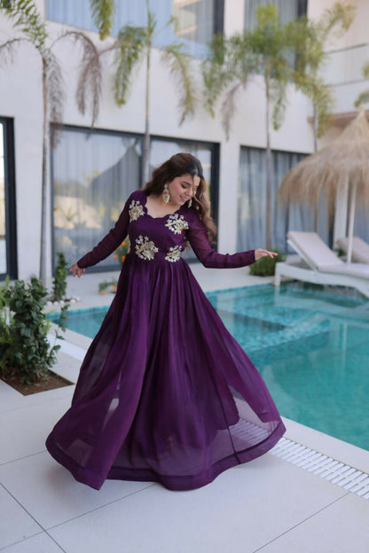 Teeya Creation Womens New Trending Silver Crunchy With Beads Embroidery-Work Gown Set