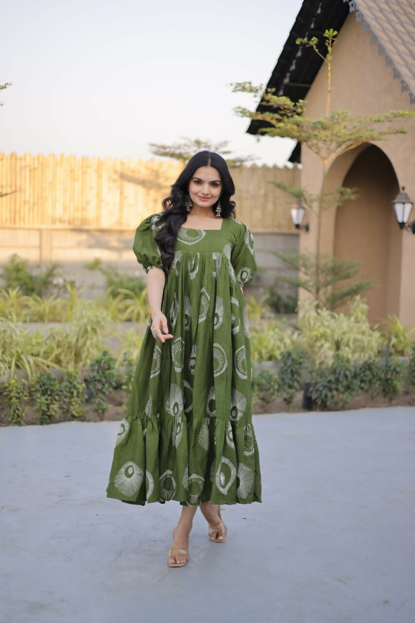 Teeya Creation Womens New Trendy Summer War Printed Cotton Gown Set-Green