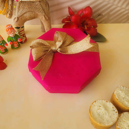 SweeDesi Meetha Ghewar - 1 Pc Hamper Pink