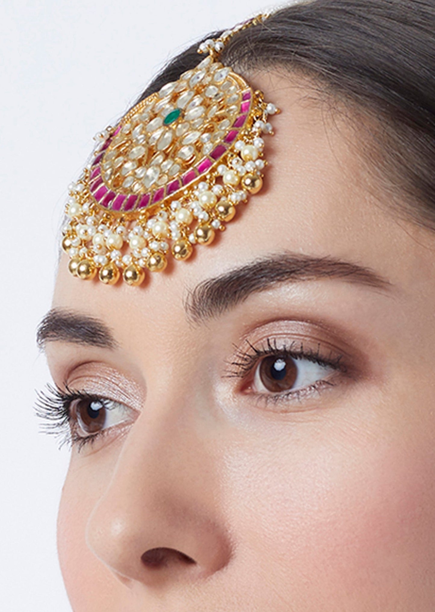 Traditional Gold Finish Kundan Maang Tikka