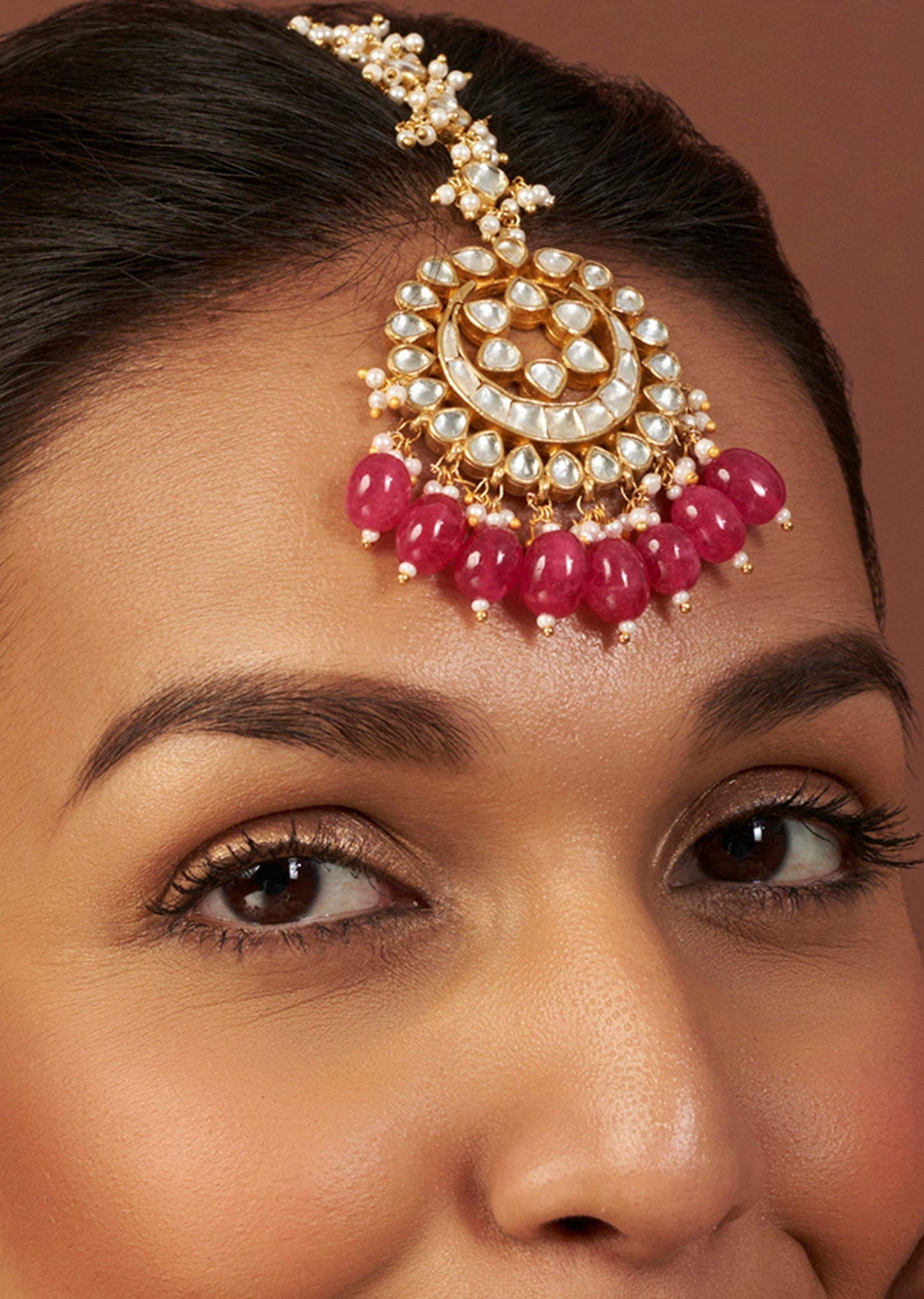 Gold Finish Regal Kundan Polki Maang Tikka