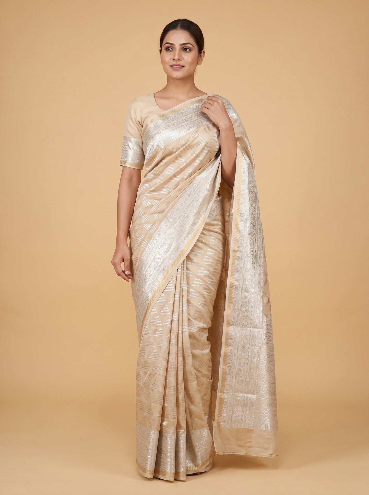 Gold Lavish Loom Handloom Saree