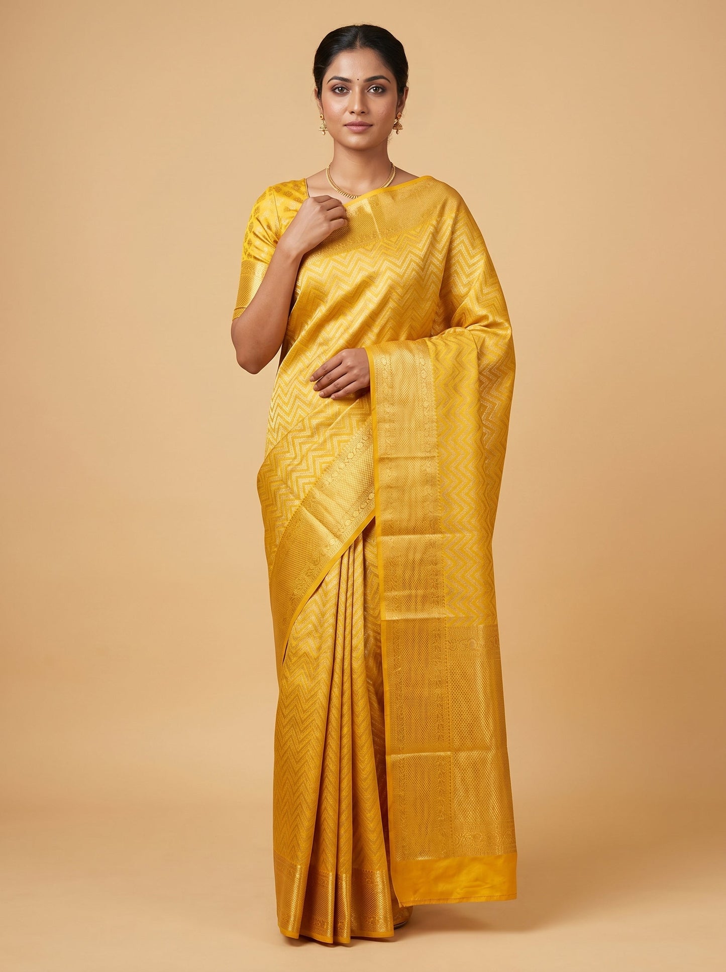 Gold Signature Finish Handloom Saree