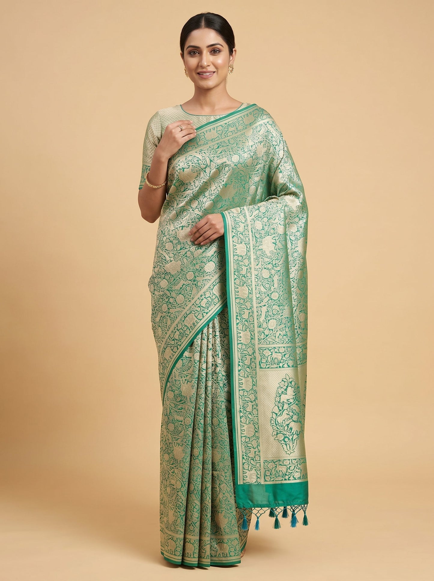 Green Handloom Saree with Timeless Loom Sheen