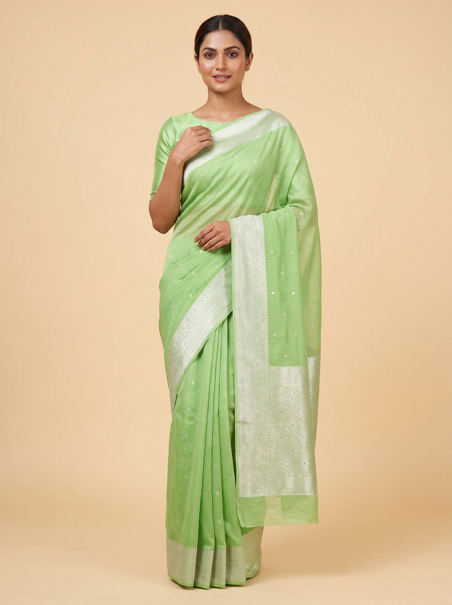 Green Lush Flow Handloom Saree