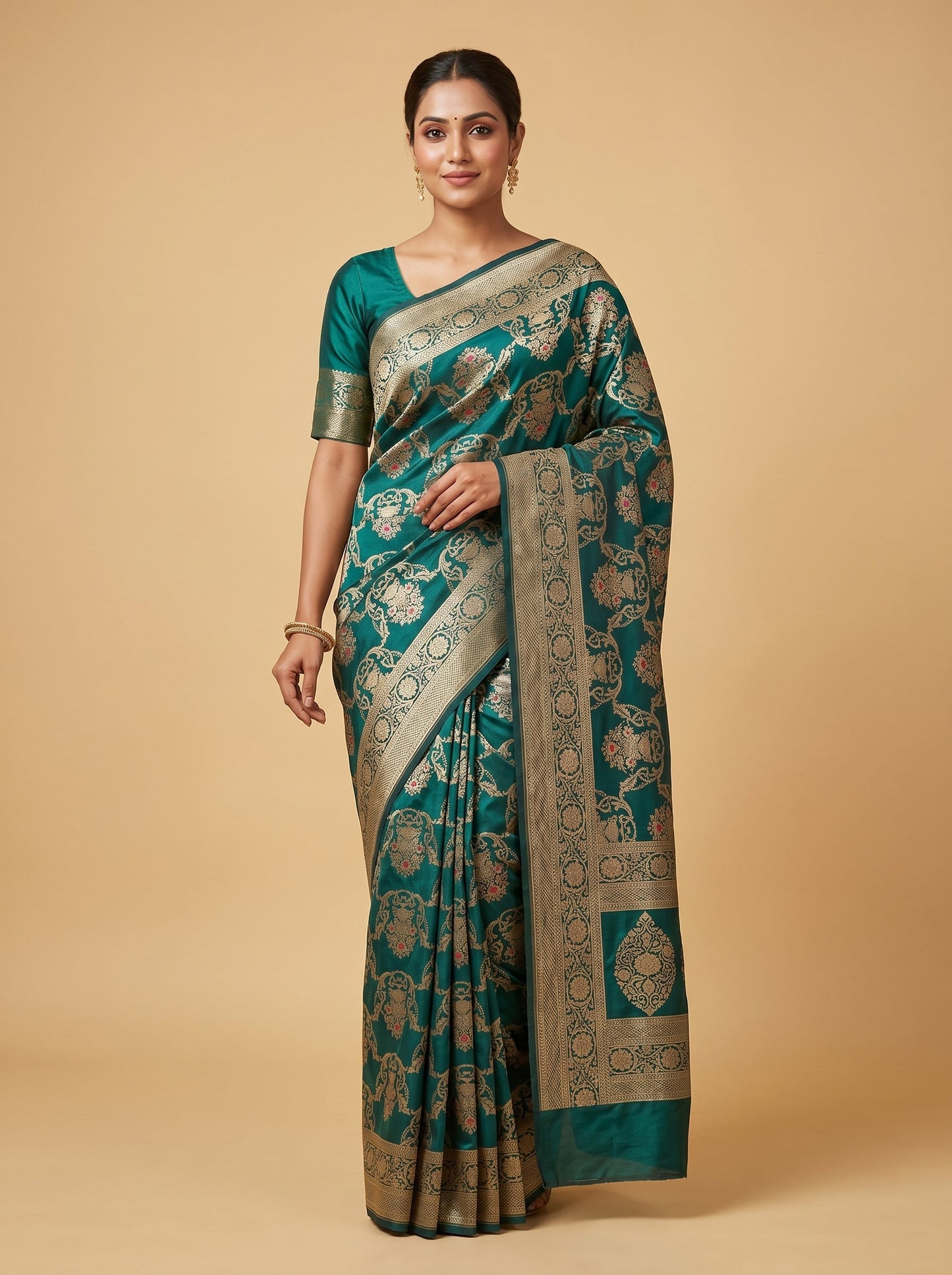 Green Vibrant Canvas Handloom Saree