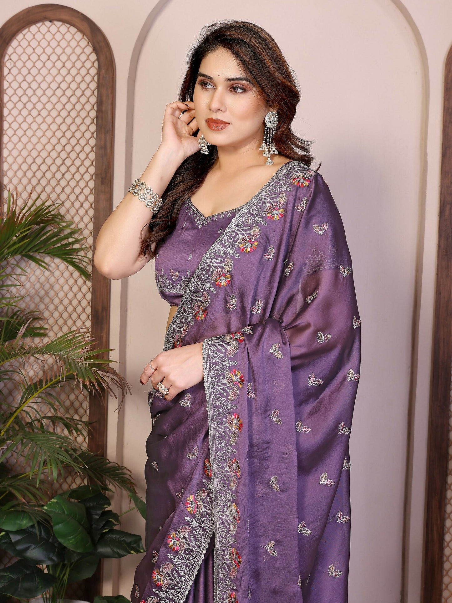 Teeya Creation New Trendy Stylish Party Wear Silk Saree-Lavender