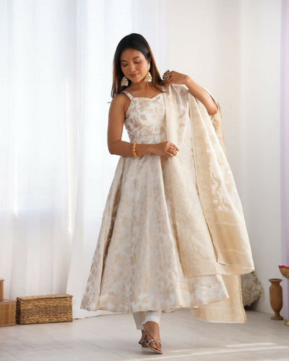 The52 Women's Gorgeous Jacquard Work Jacquard Silk Fabric Flared Anarkali Pant and Dupatta Set