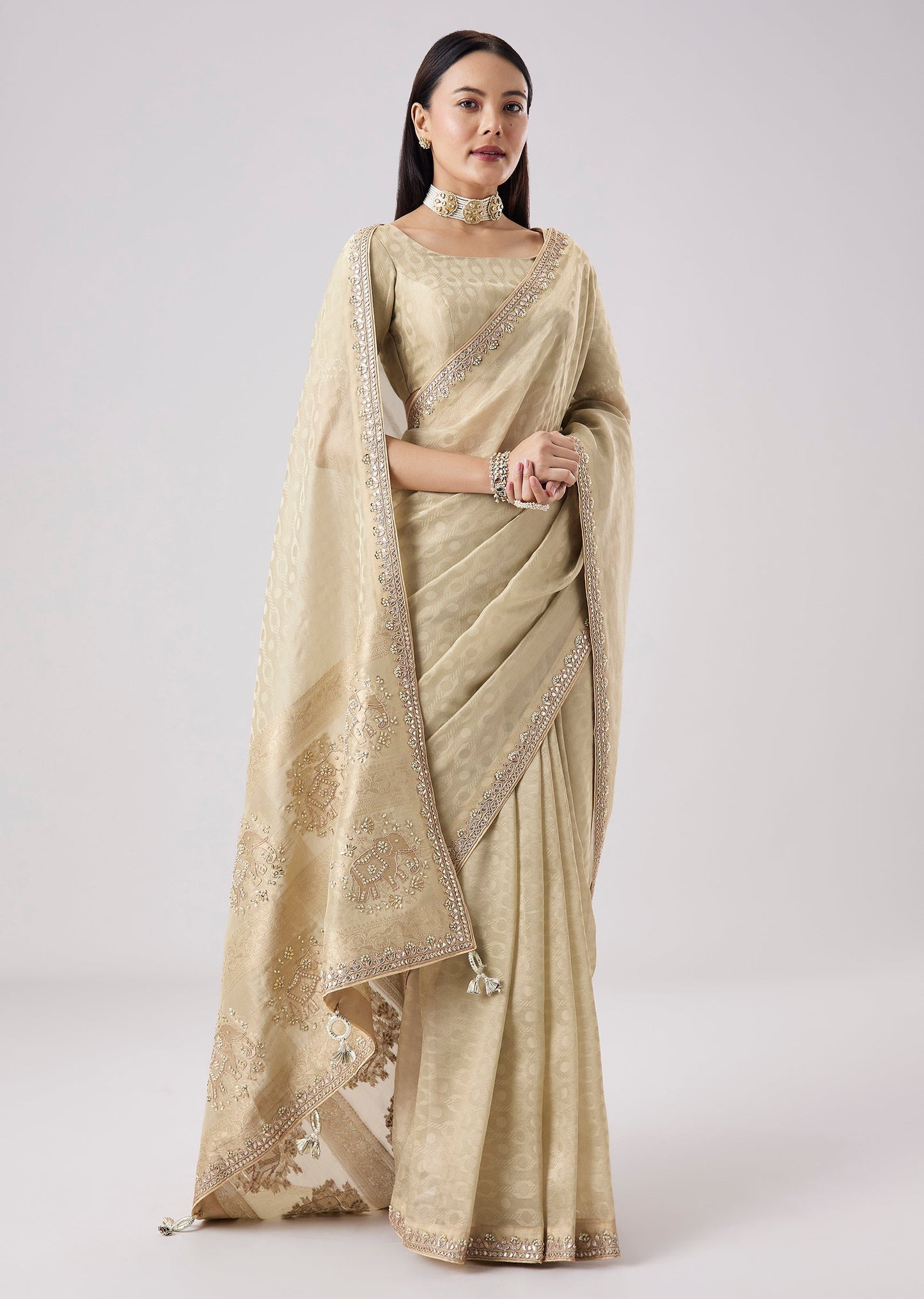 Ivory Embroidered Mughal Motif Saree With Unstitched Blouse