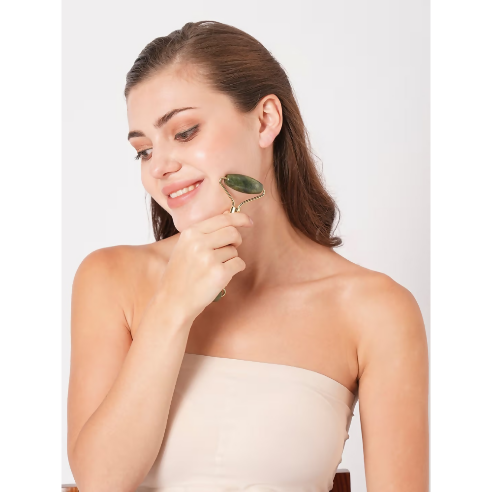 BUNGALOW BEAUTY Gold And Green Jade Roller