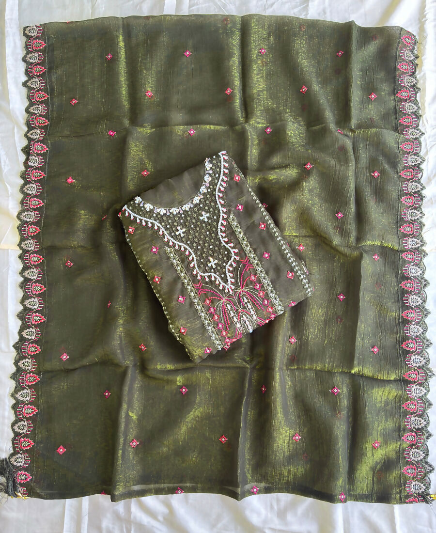 KC Mahendi Pakistani Crunchy Silk Heavy Salwar Kameez For Women
