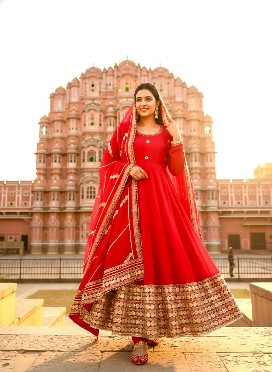 Teeya Creation Womens New Fancy Silk Heavy Quality Fabricwith Handwork Red Gown Set