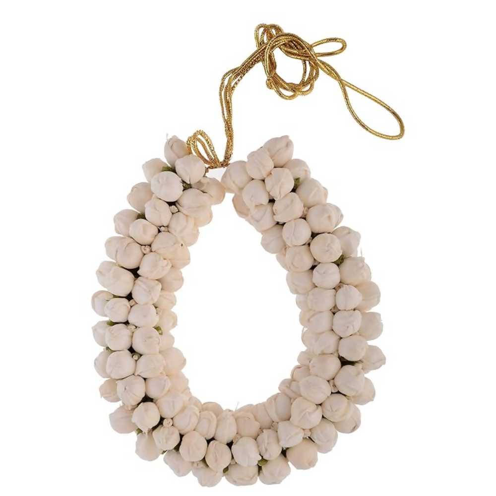 Aakarshan Jewels White Paper Gajra