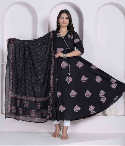 Miravan Black Printed Cotton Anarkali Kurta & Dupatta For Women
