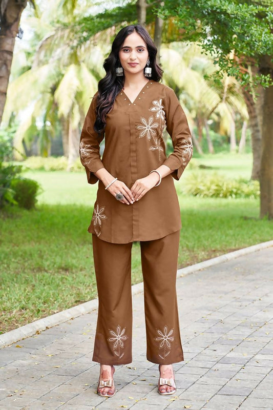 Teeya Creation New Latest Stylish Elegant Brown Embroidered Kurti with Matching Pants Co-ord Set