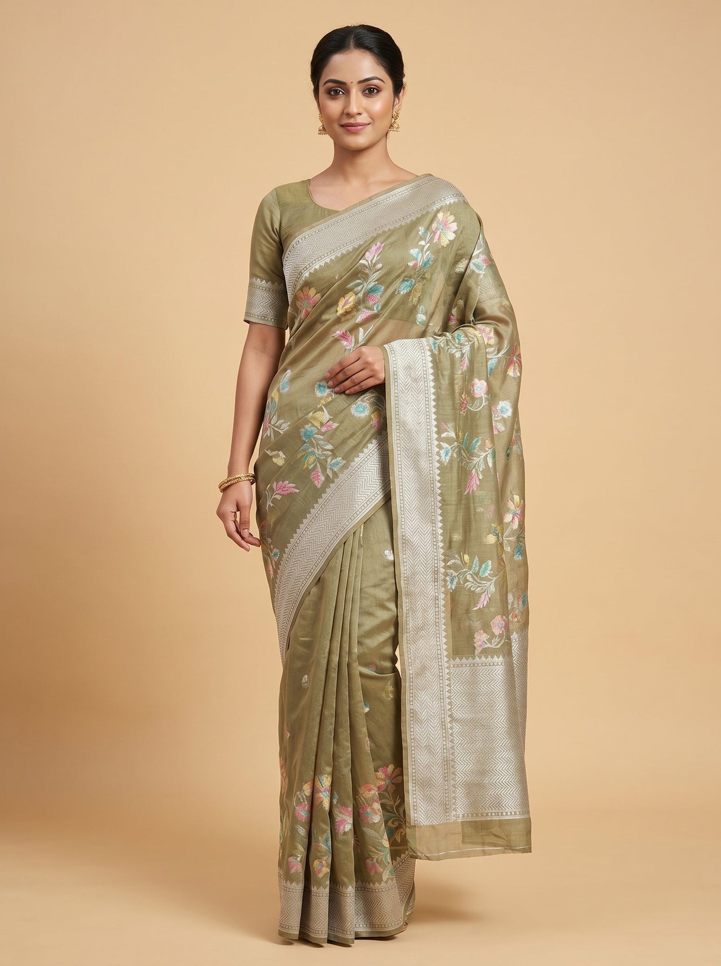 Light Mehendi Green Fresh Handloom Saree
