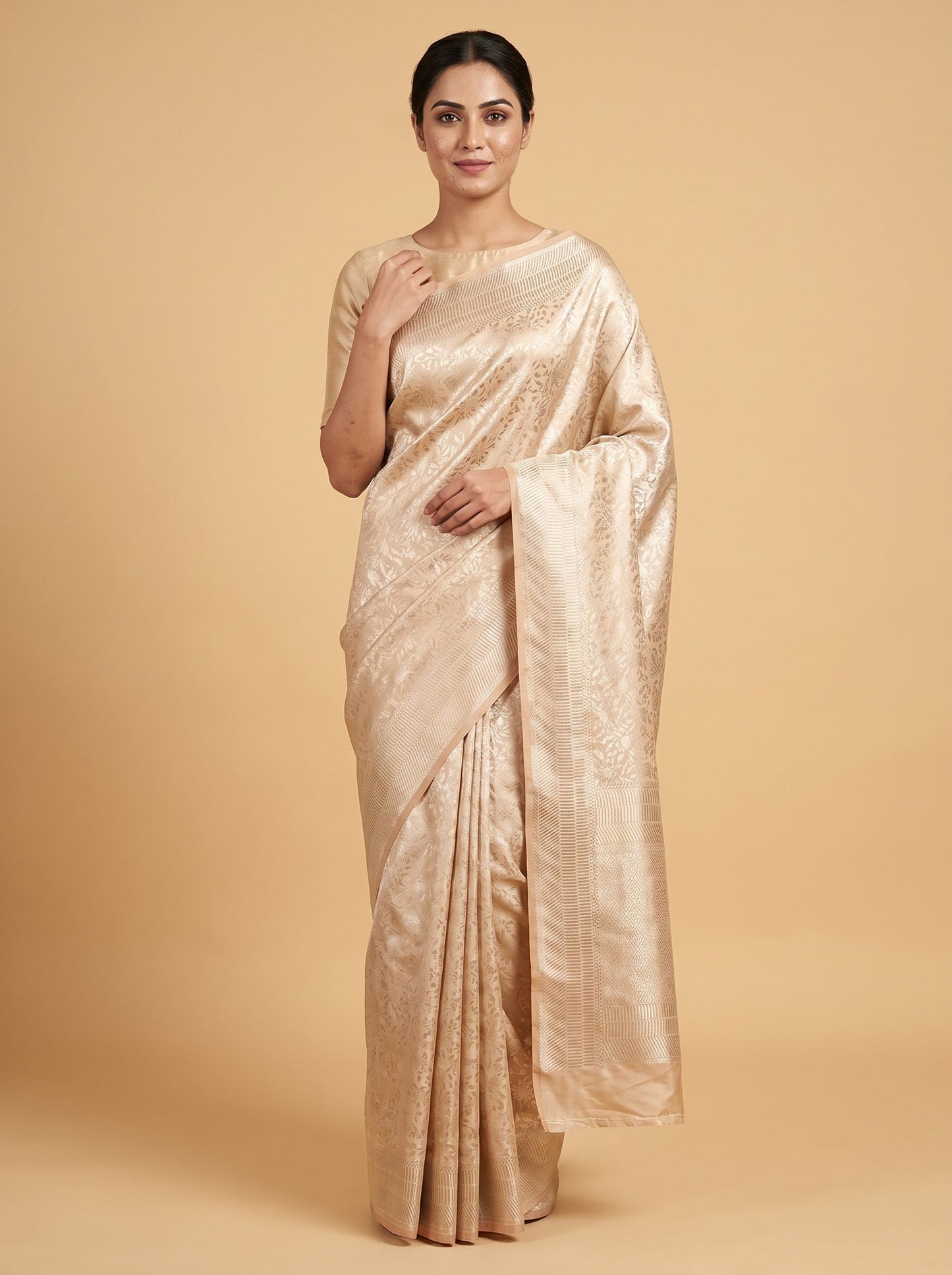 Light Peach Delicate Drape Handloom Saree