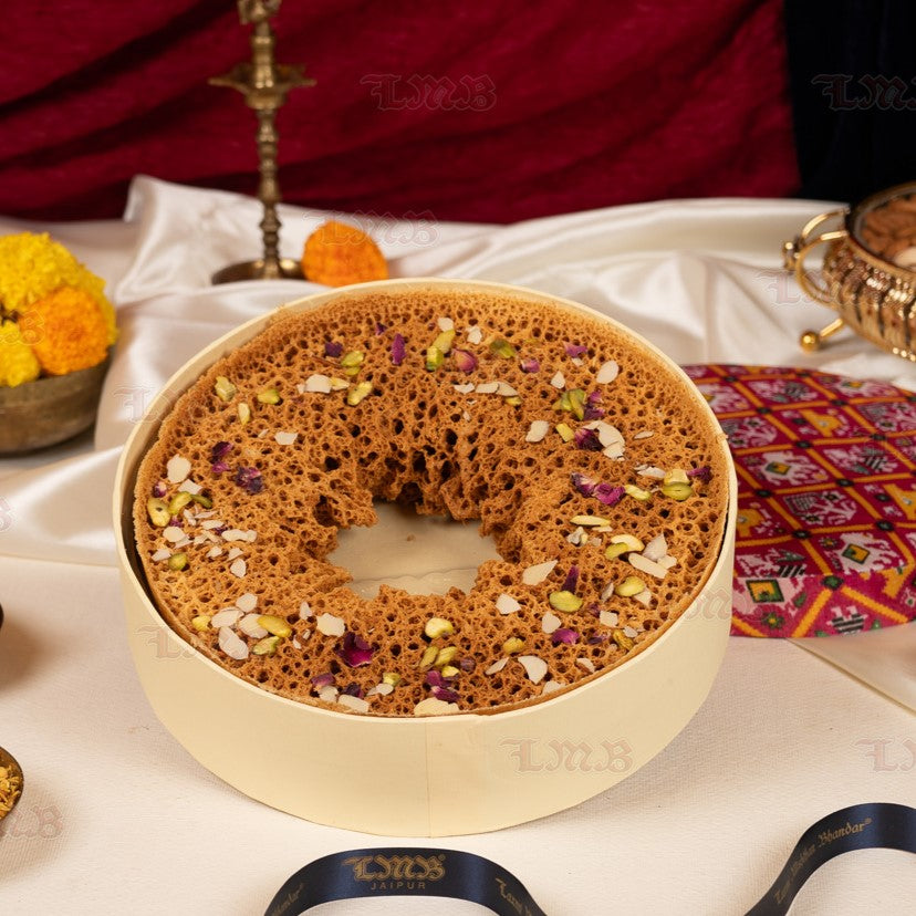 LMB Sweets Special Paneer Ghewar Patola Box
