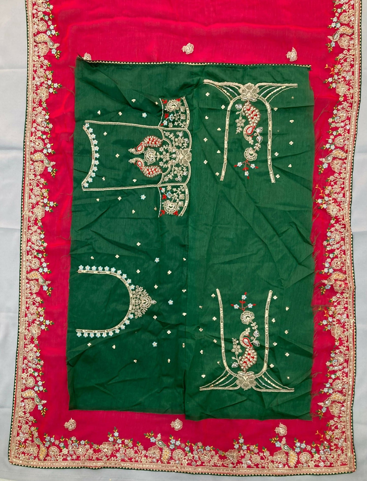 Teeya Creation New Stylish Party Wear Soft Fendy Chiffon Silk Saree-Pink