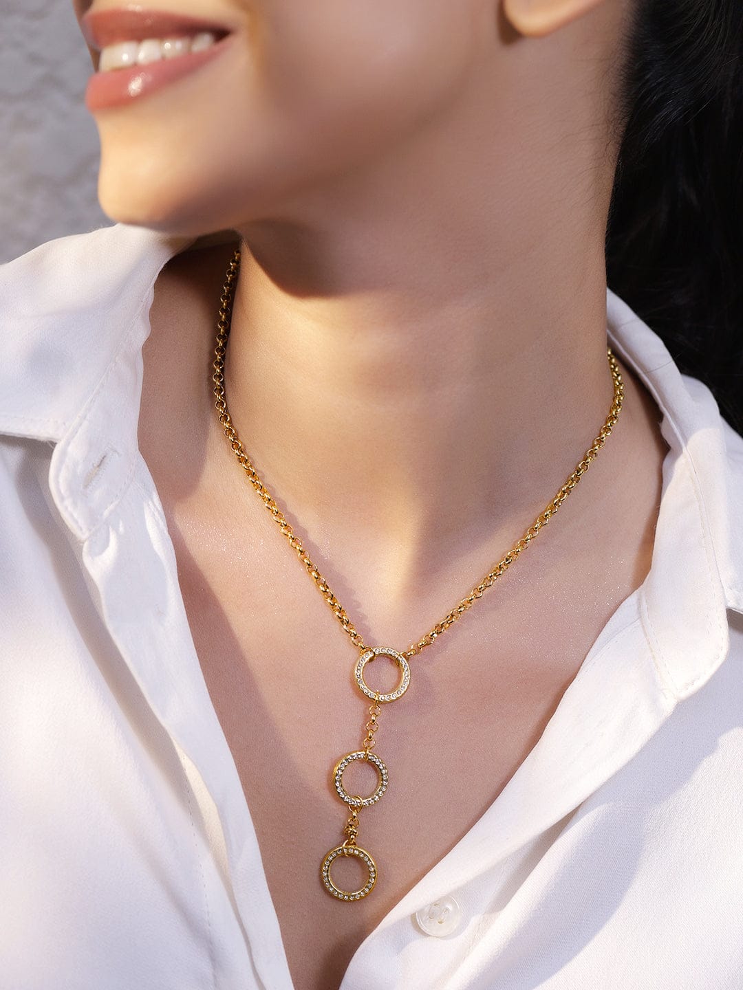Majestic Circles Chic Gold Plated Necklace