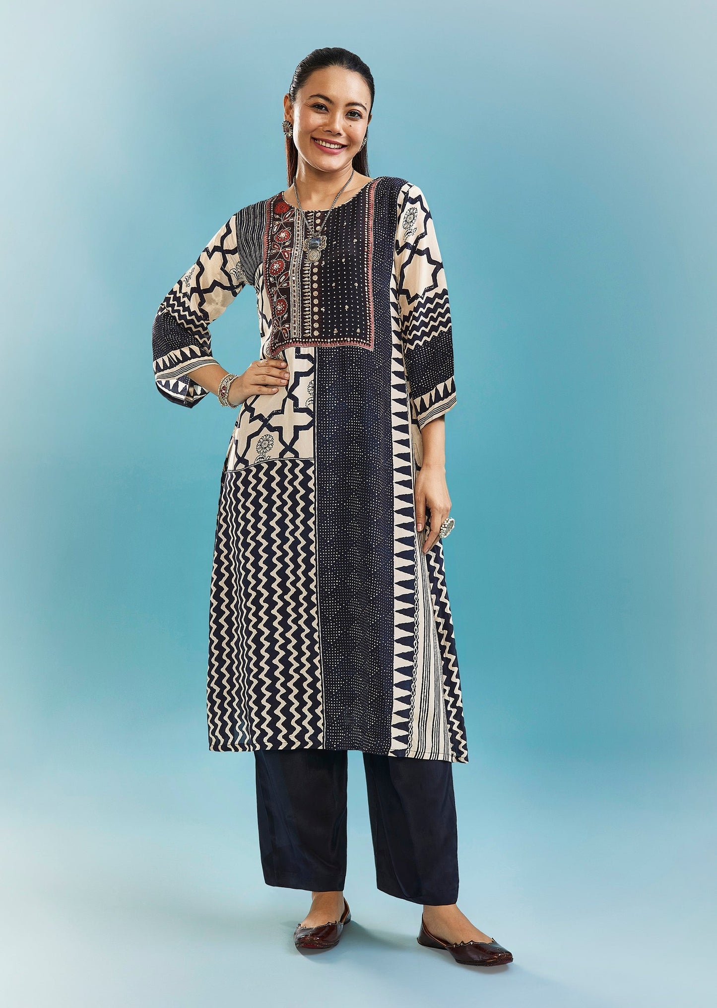 Midnight Blue Printed Kurta Set With Zari And Sequins Work