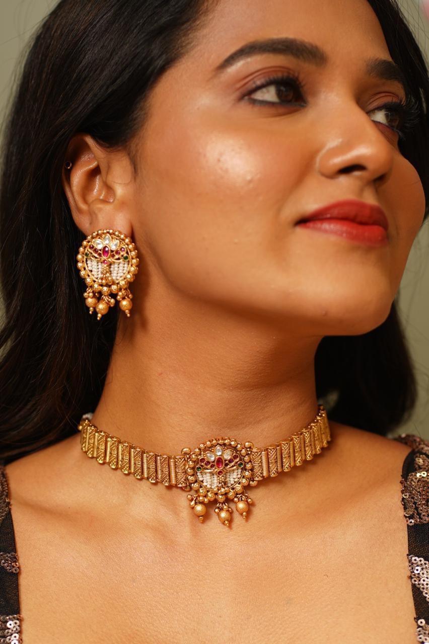 Mitra Choker with Indian Studs | Sone Pe Suhaga Collection