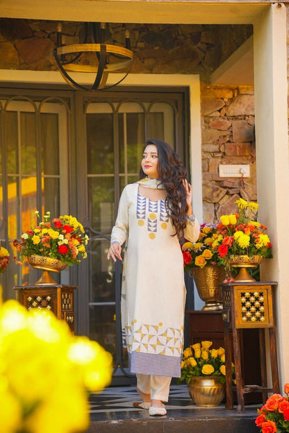 The52 Women's Gorgeous Printed Work Muslin Fabric Straight Kurta Pant and Dupatta Set