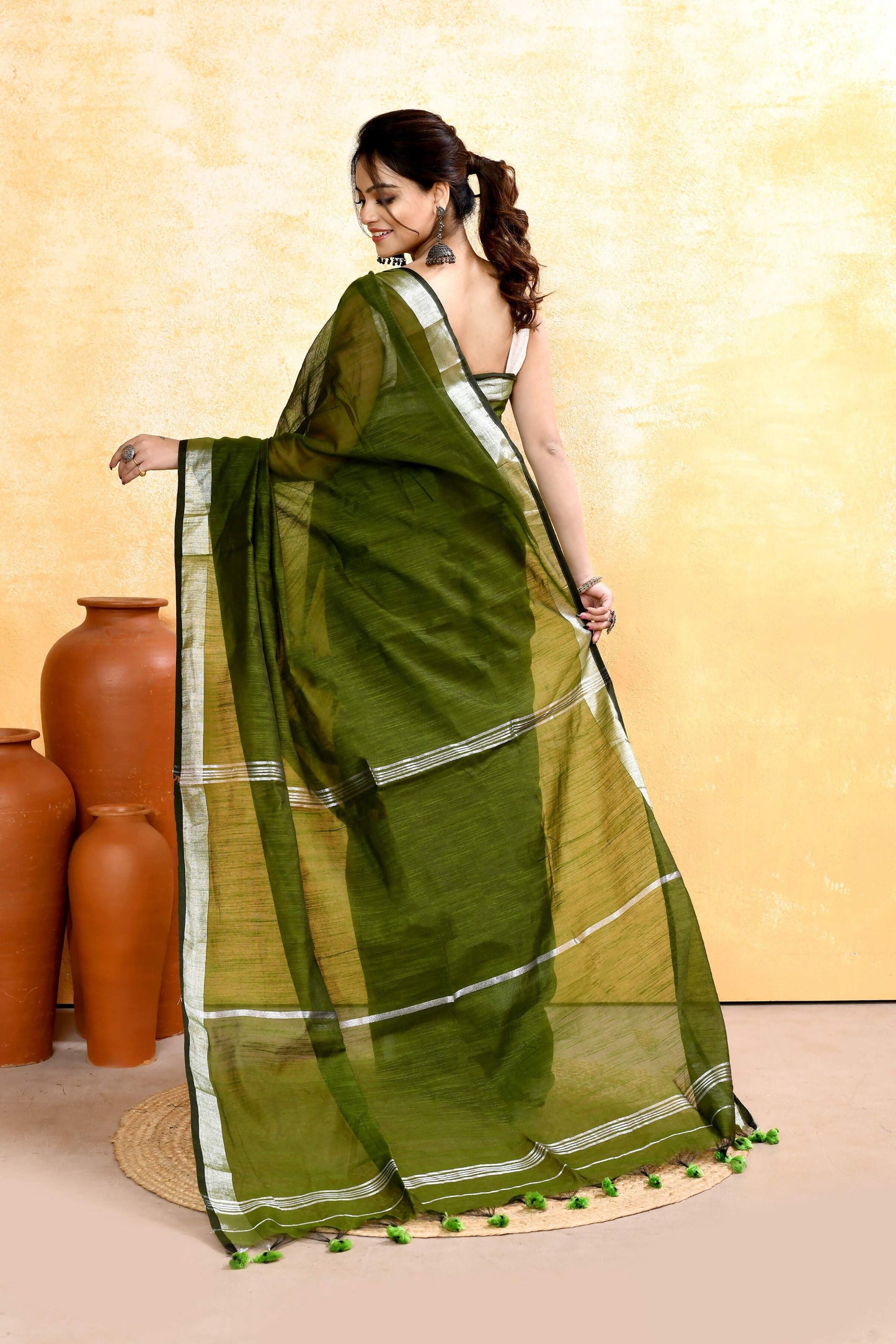 Piyari Fashion Women's Moss Green Embellished Cotton Blend Zari Border Handloom Saree
