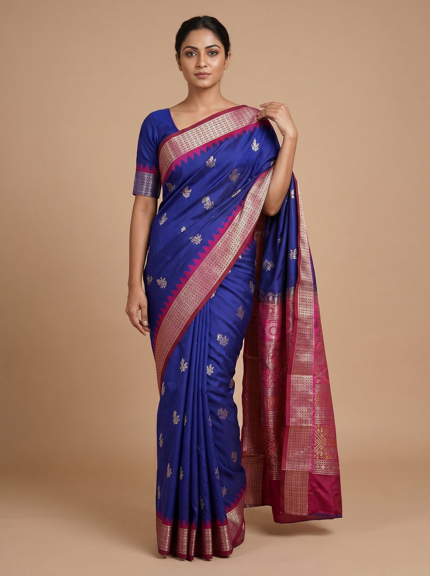 Navy Blue Midnight Flow Handloom Saree