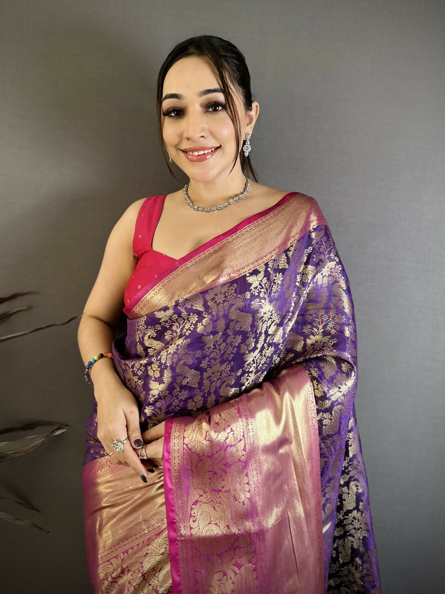 Prime Volt Pure Handloom Kanjivaram Katan Silk Saree with Antique Zari & Contrast Pallu-Purple