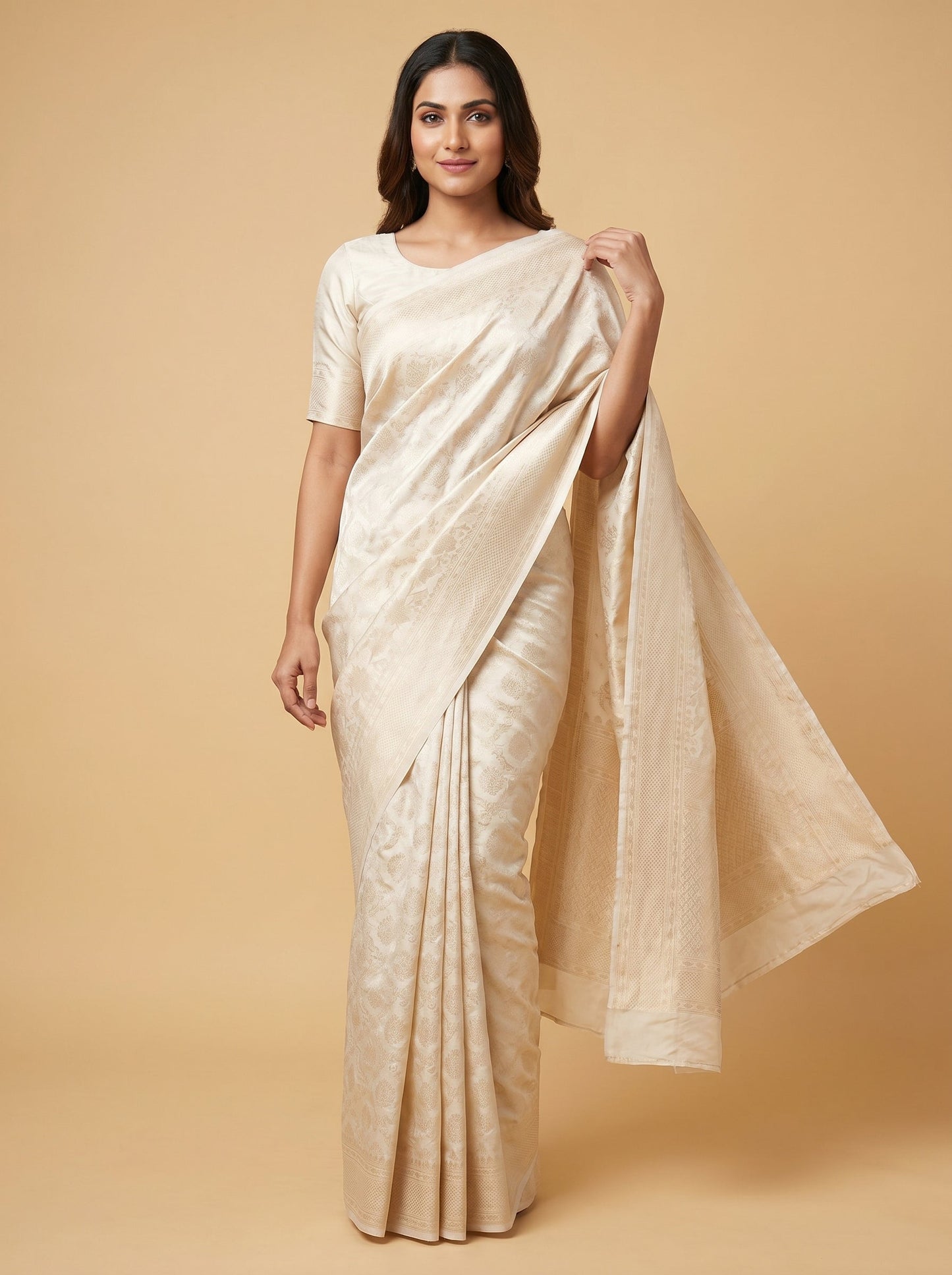 Off White Vintage Classic Handloom Saree