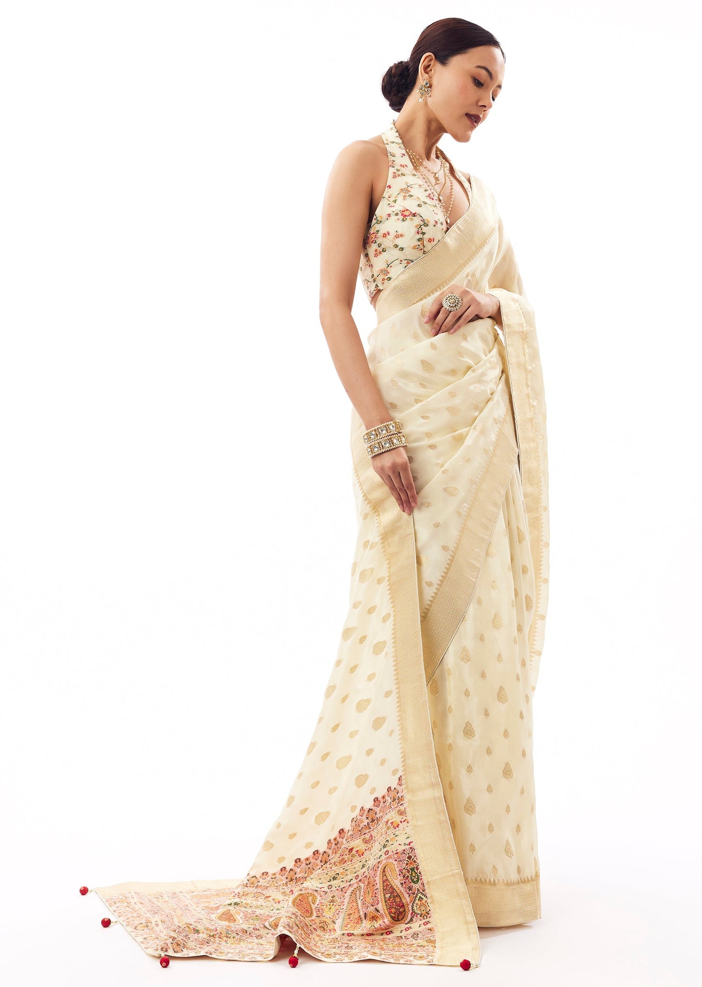 Off-White Dola Silk Woven Saree With Golden Butti And Multicolour Brocade Jaal Pallu