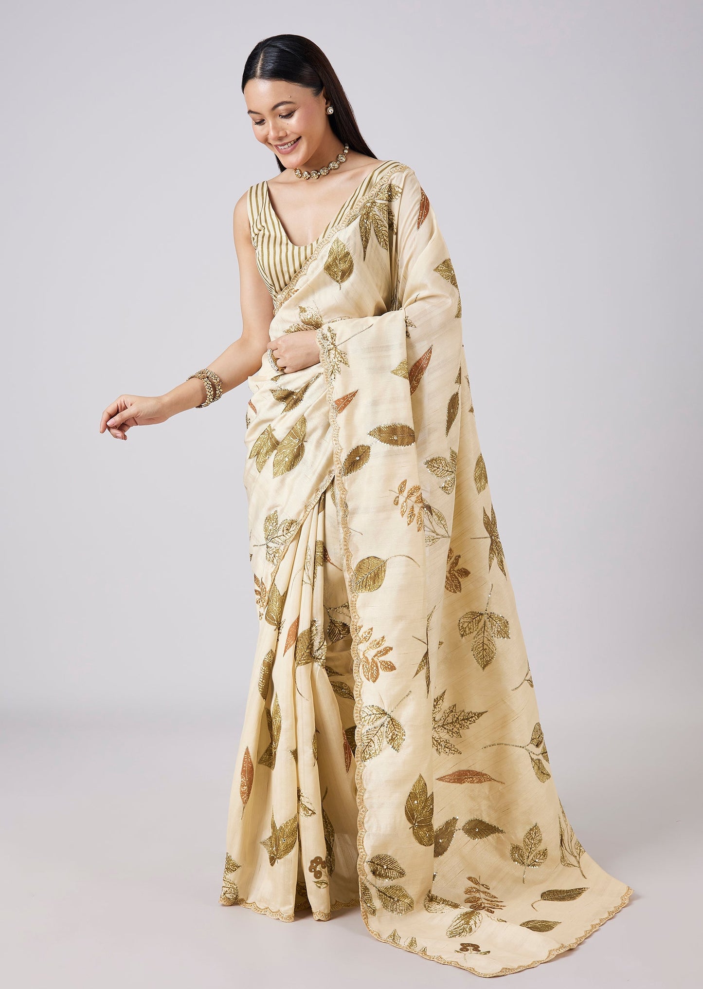 Off White Floral Printed Saree with Blouse