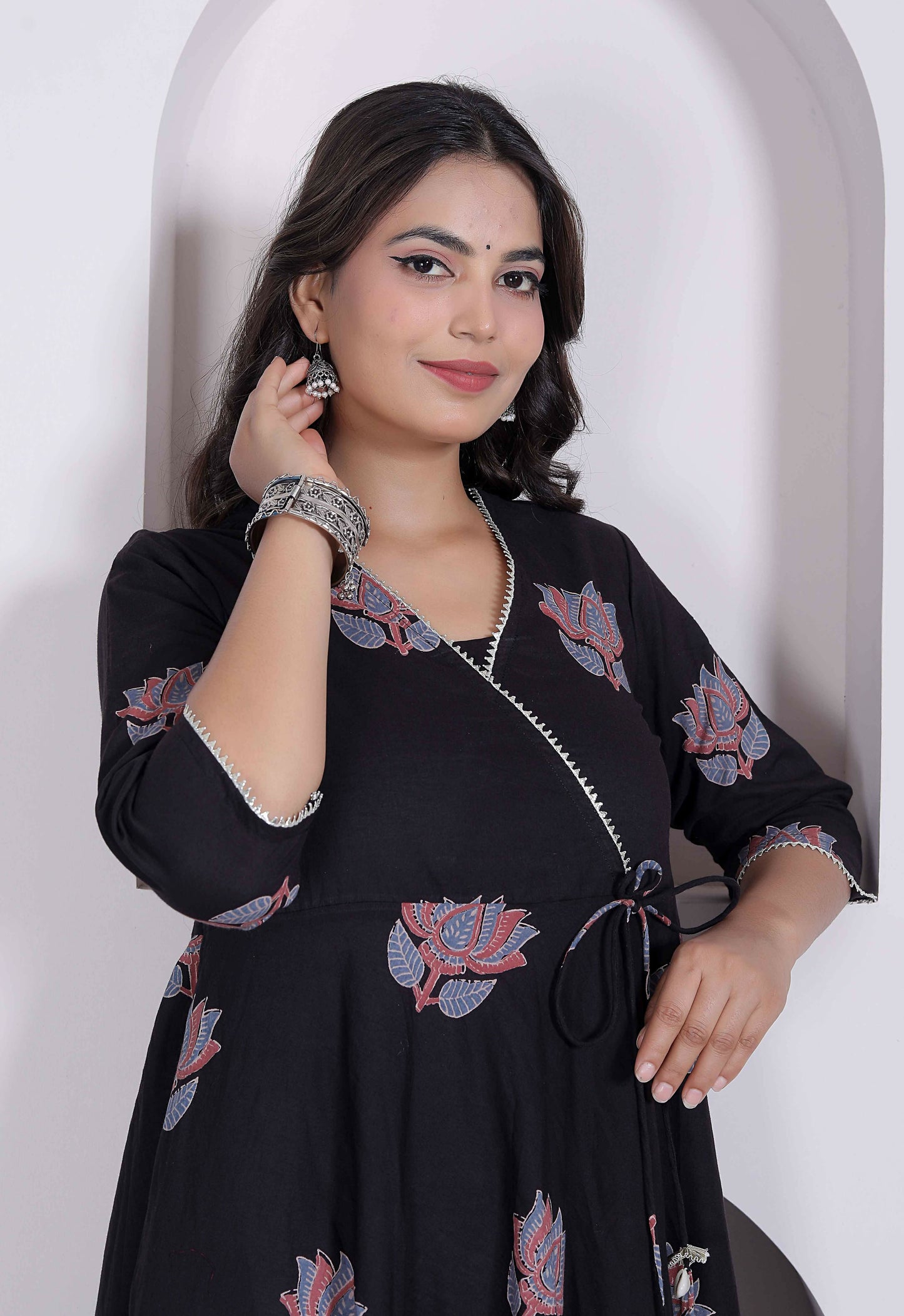Miravan Womens Cotton Floral Print Anarkali Kurta-Black