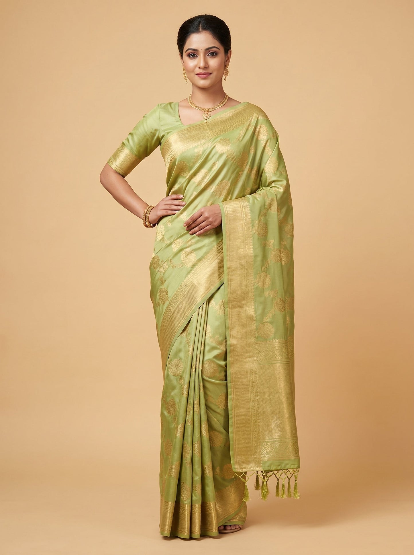 Parrot Crisp Green Handloom Saree
