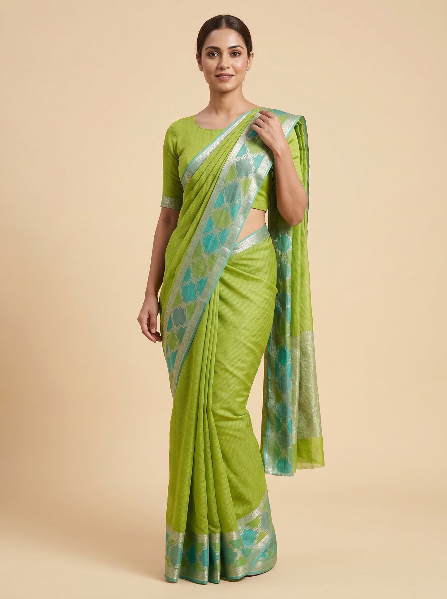 Parrot Green Lively Tone Handloom Saree