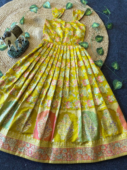 Evanik Festive Wear Green Dola Silk zari and thread weaving Gown With Pink Koti