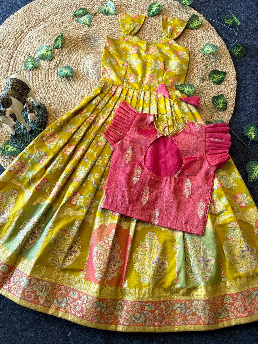 Evanik Festive Wear Green Dola Silk zari and thread weaving Gown With Pink Koti