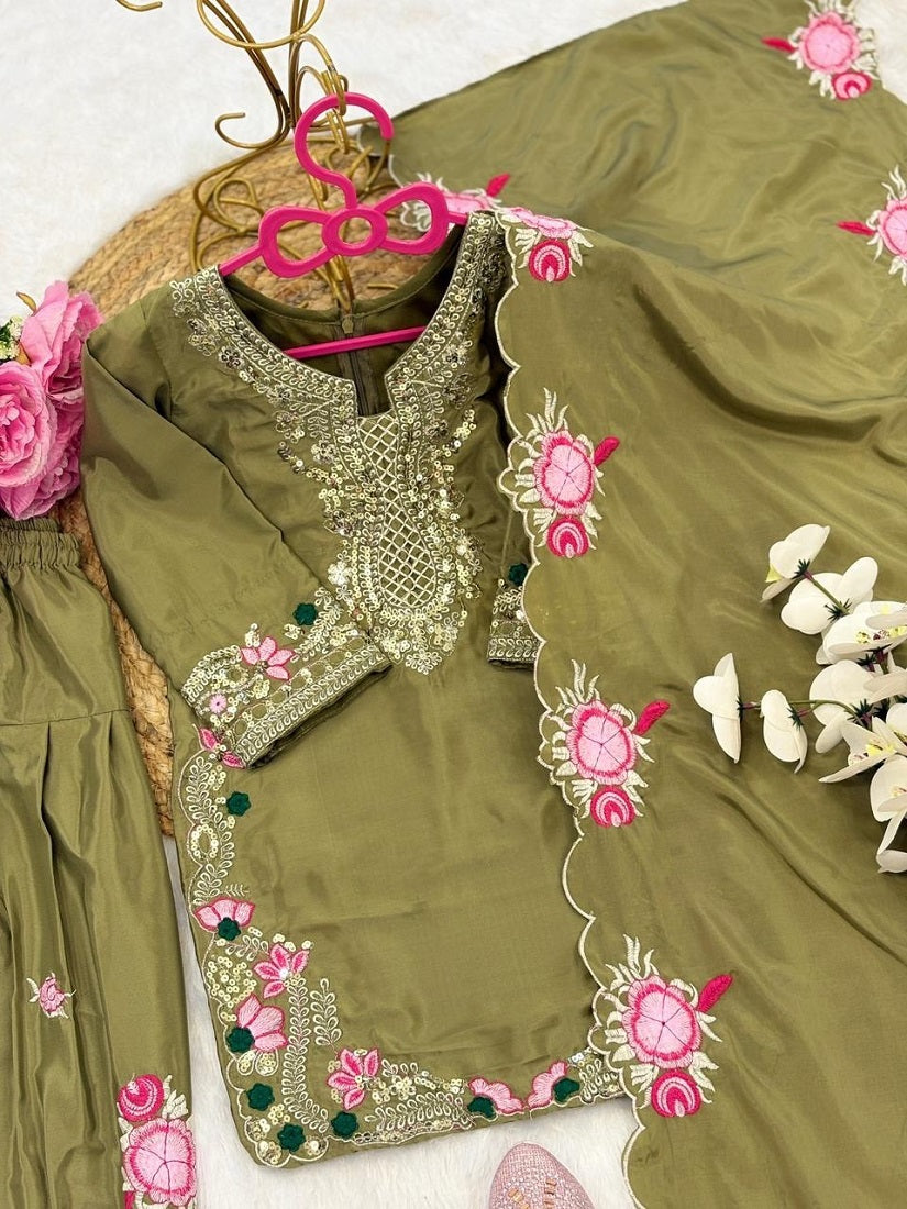 Evanik Green Designer Party Wear Heavy Natural Crep Kids Patiala Set
