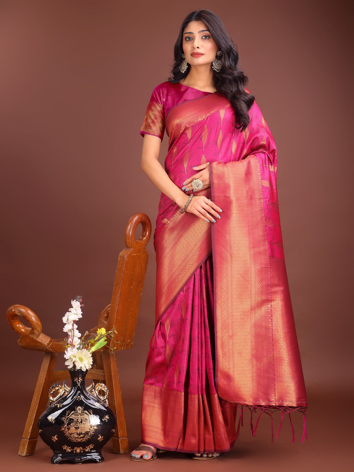 Anaita Pink Banarasi Silk Woven Saree With Blouse