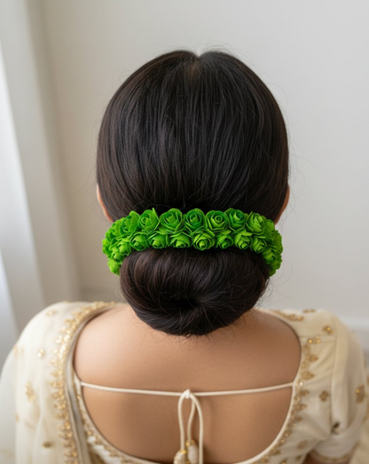 Green Rose Gajra