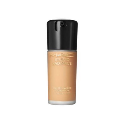 M.A.C Studio Radiance Serum-Powered Hydrating Foundation - Shade NC40