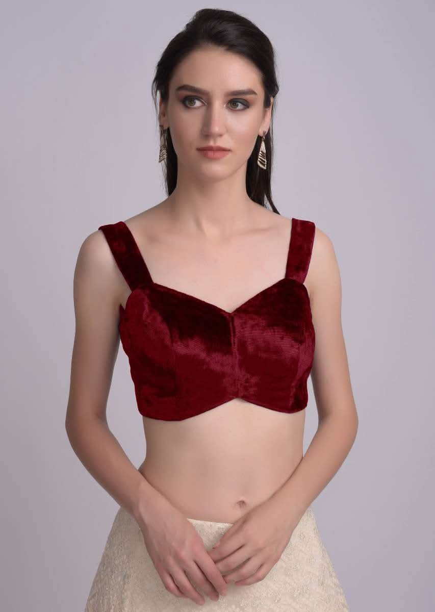 Red Blouse In Velvet With Sweetheart Neckline And Curved Hem