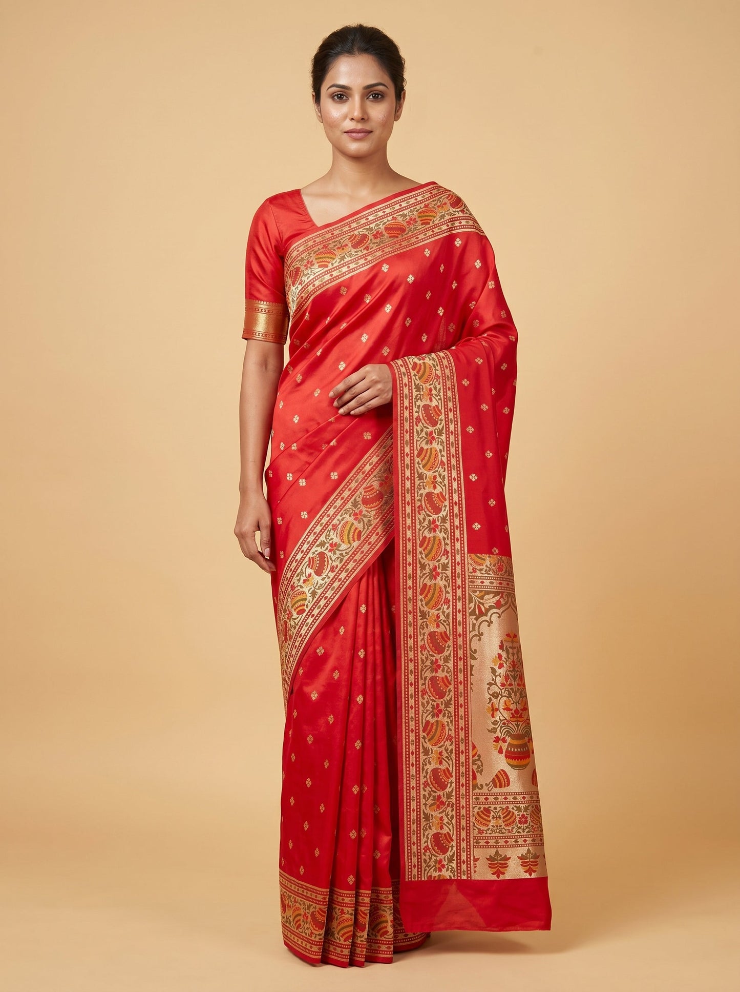 Red Allure Handloom Saree