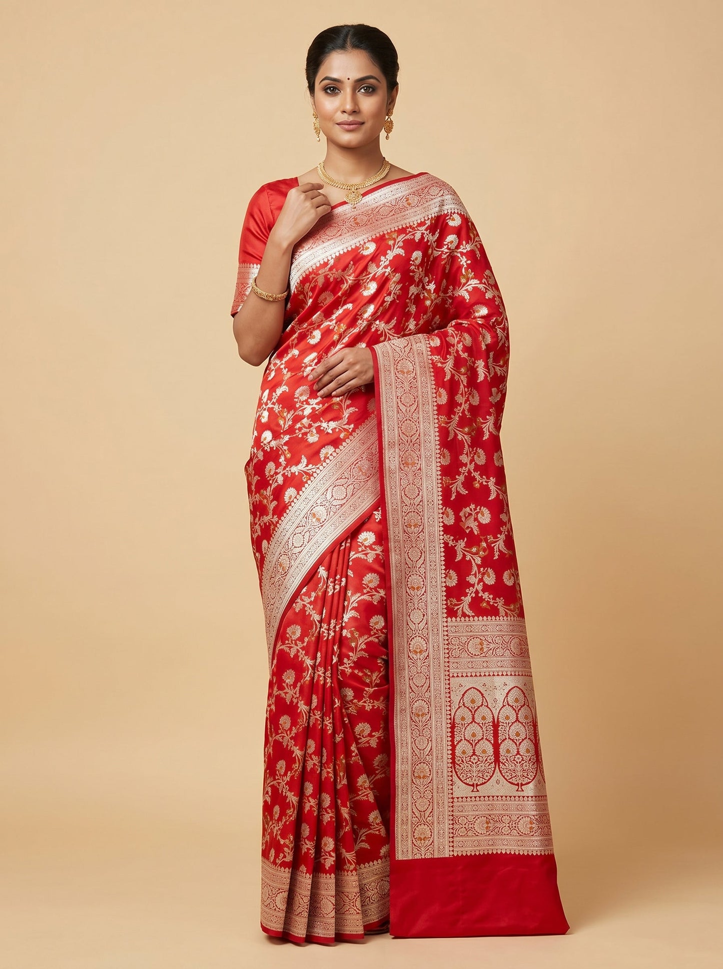 Red handloom saree with classic border