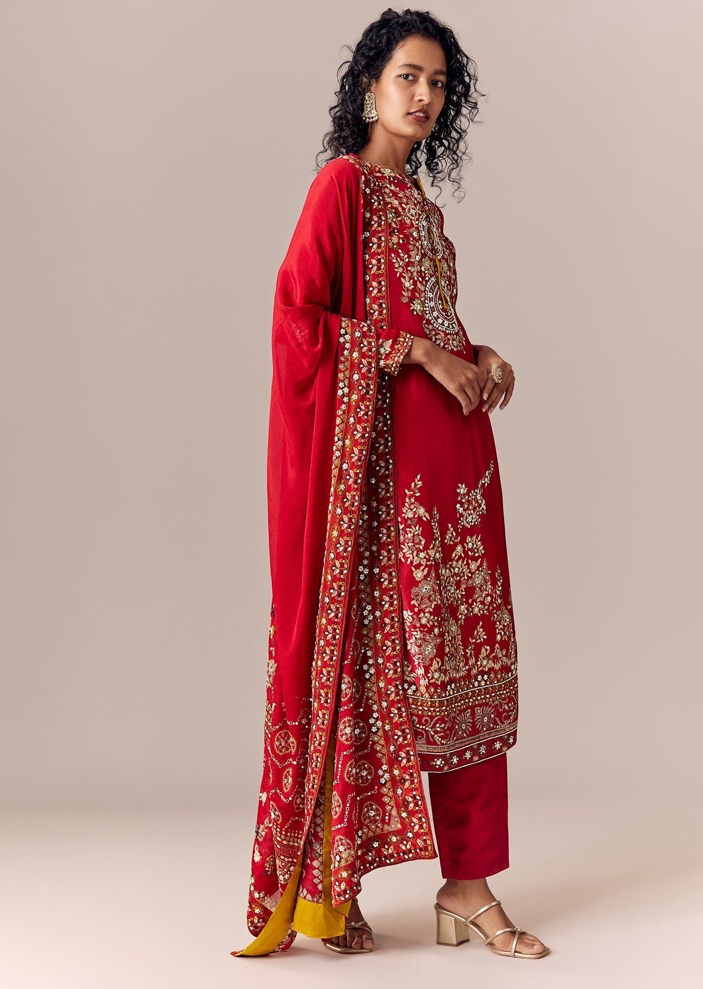Red Printed Kurta Pant Set With Embroidery Work