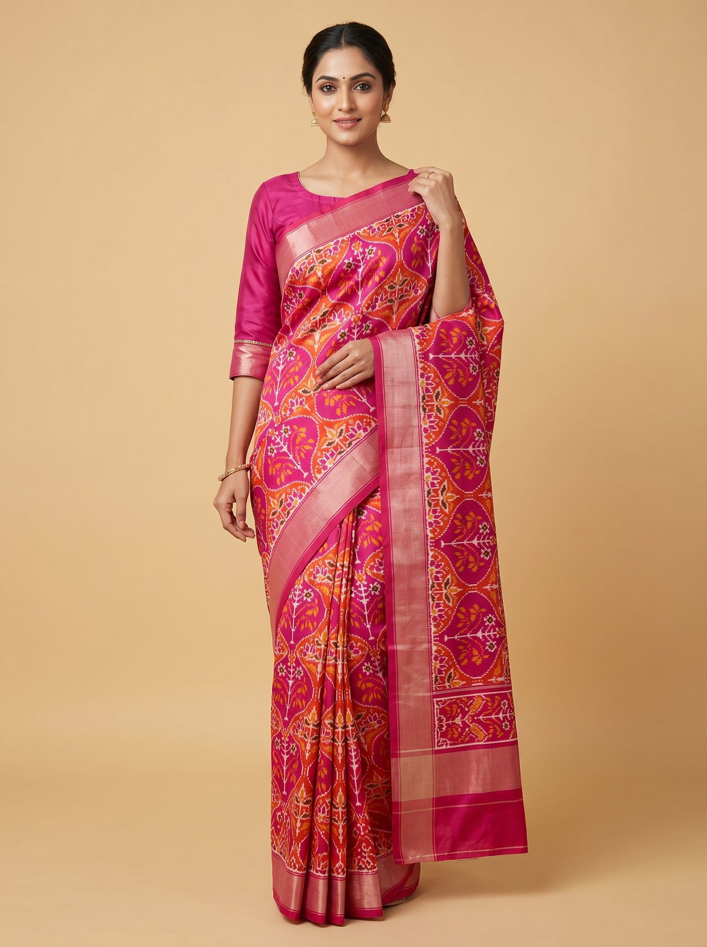 Red Rani Handloom Saree with Dual Tone Finish